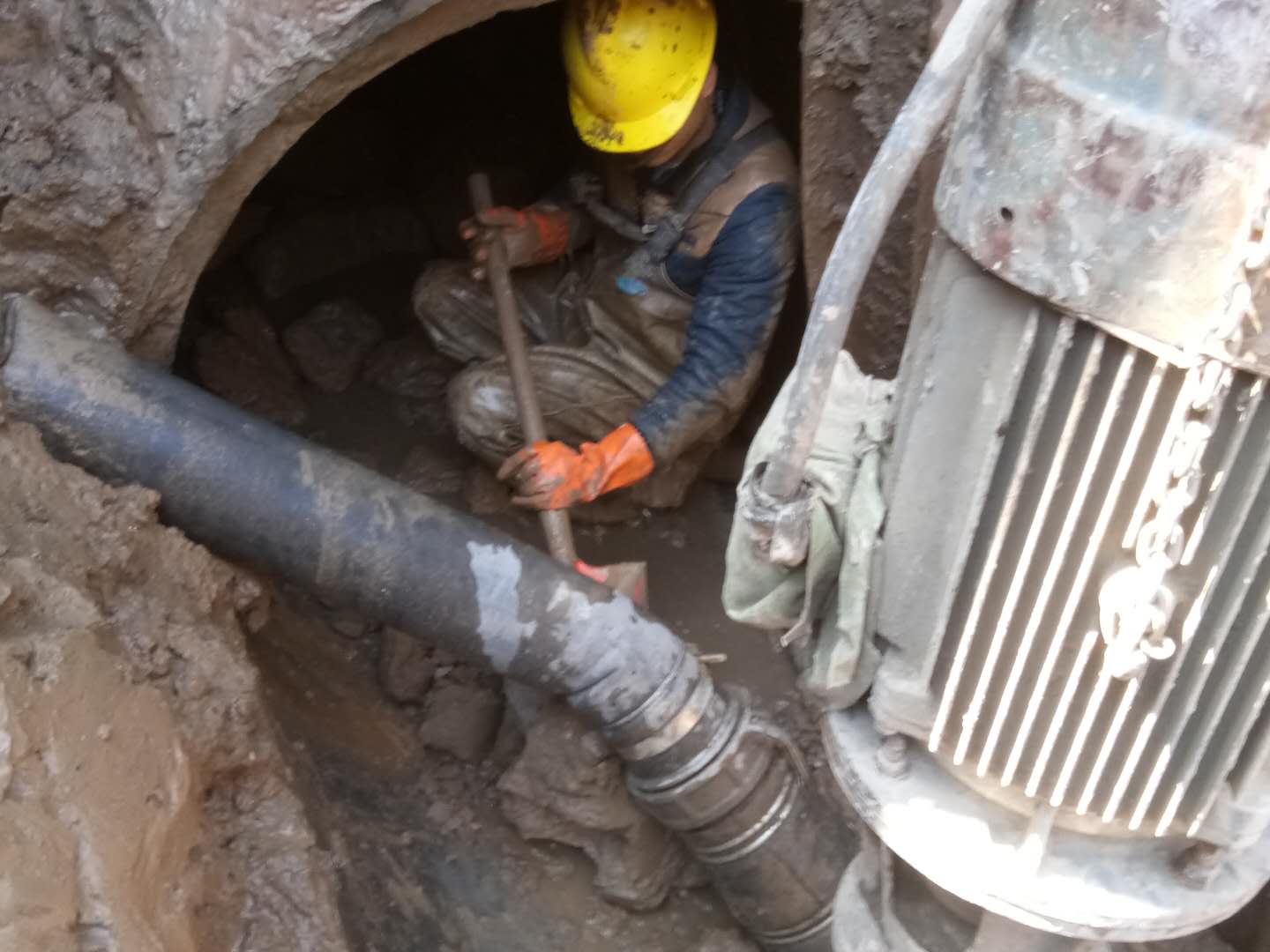 龙泉驿管道清淤